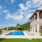 别墅 Luxury Dubrovnik La With Pool